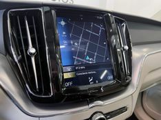 VOLVO XC60 2.0 T5 MOMENTUM 2019/2020 ÓTIMA CAR FLORES DA CUNHA / Carros no Vale
