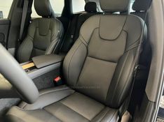 VOLVO XC60 2.0 T8 ULTRA DARK AWD HÍBRIDO 2026/2026 ÓTIMA CAR FLORES DA CUNHA / Carros no Vale