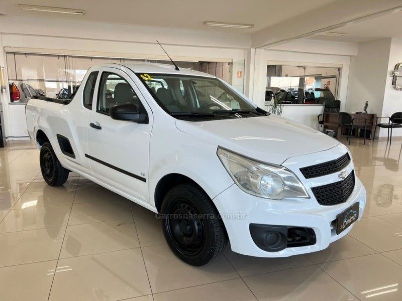 CHEVROLET MONTANA 1.4 MPFI LS CS 8V 2011/2012 CIMIRRO AUTOMÓVEIS TAQUARA / Carros no Vale CHEVROLET MONTANA 1.4 MPFI LS CS 8V 2011/2012 CIMIRRO AUTOMÓVEIS TAQUARA / Carros no Vale