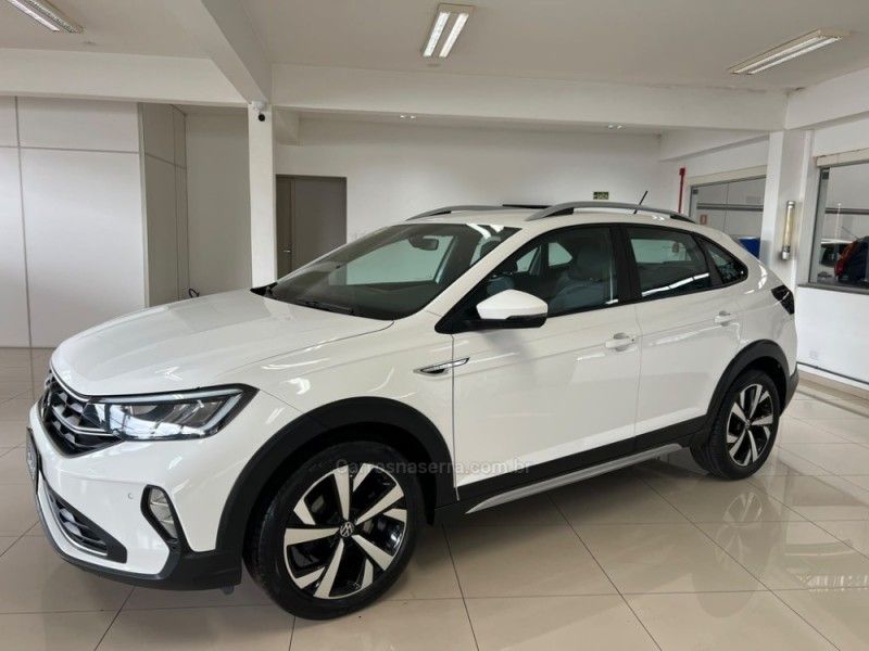 VOLKSWAGEN NIVUS 1.0 TSI HIGHLINE 2023/2024 CIMIRRO AUTOMÓVEIS TAQUARA / Carros no Vale VOLKSWAGEN NIVUS 1.0 TSI HIGHLINE 2023/2024 CIMIRRO AUTOMÓVEIS TAQUARA / Carros no Vale