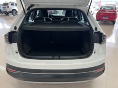 VOLKSWAGEN NIVUS 1.0 TSI HIGHLINE 2023/2024 CIMIRRO AUTOMÓVEIS TAQUARA / Carros no Vale