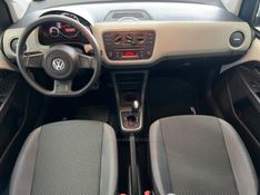 VOLKSWAGEN UP 1.0 MPI MOVE UP 12V AUTOMATIZADO 2015/2016 CIMIRRO AUTOMÓVEIS TAQUARA / Carros no Vale