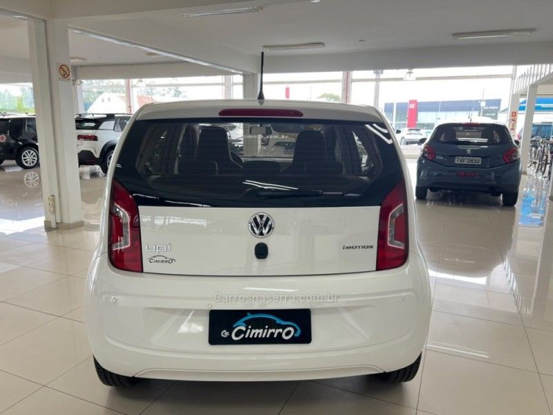 VOLKSWAGEN UP 1.0 MPI MOVE UP 12V AUTOMATIZADO 2015/2016 CIMIRRO AUTOMÓVEIS TAQUARA / Carros no Vale