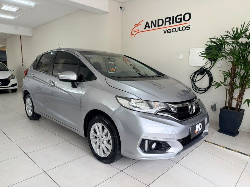 HONDA FIT 1.5 LX 16V 2018/2019 ANDRIGO VEÍCULOS CAXIAS DO SUL / Carros no Vale