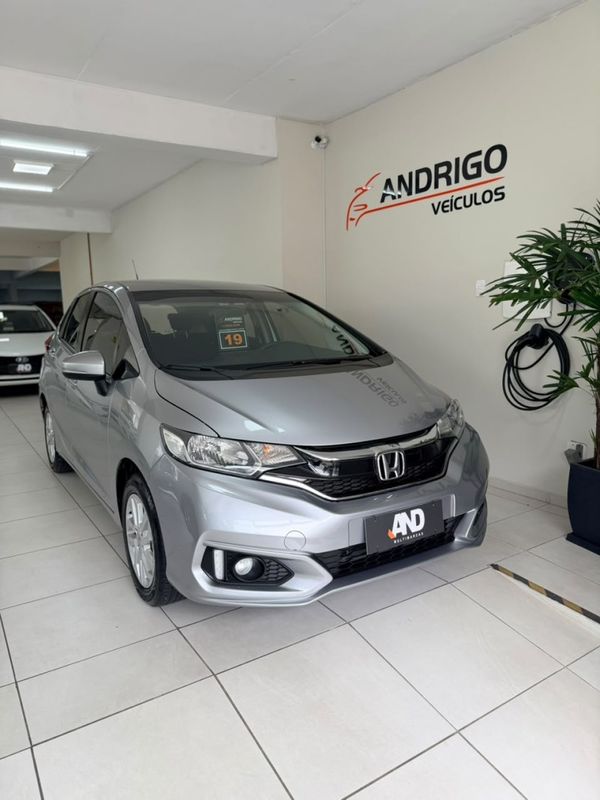 HONDA FIT 1.5 LX 16V 2018/2019 ANDRIGO VEÍCULOS CAXIAS DO SUL / Carros no Vale