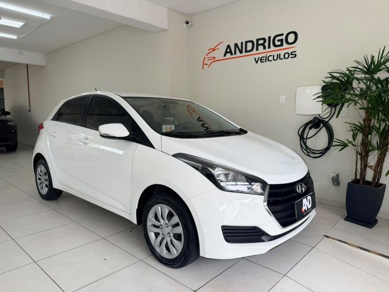 HYUNDAI HB20 1.6 COMFORT PLUS 16V 2015/2016 ANDRIGO VEÍCULOS CAXIAS DO SUL / Carros no Vale