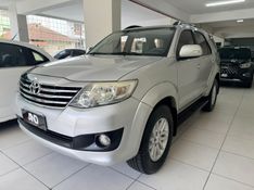 TOYOTA HILUX SW4 2.7 SR 4X2 16V 2012/2012 ANDRIGO VEÍCULOS CAXIAS DO SUL / Carros no Vale