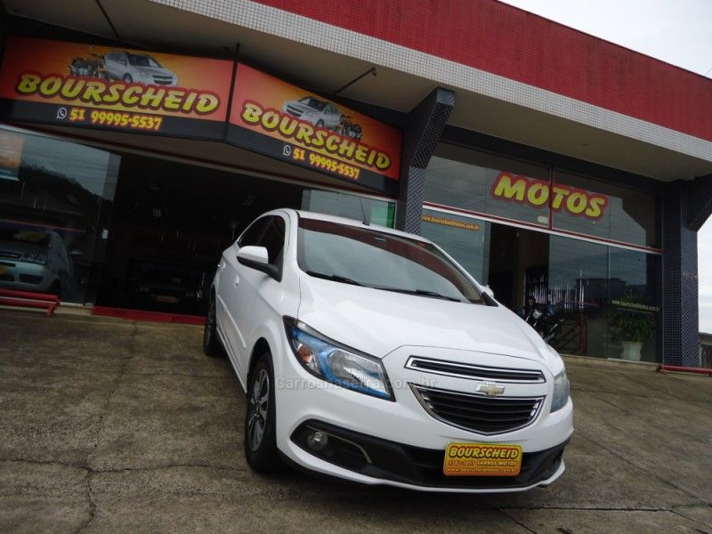 CHEVROLET ONIX 1.4 MPFI LTZ 8V 2013/2014 BOURSCHEID CARROS E MOTOS SANTA CLARA DO SUL / Carros no Vale