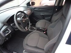 CHEVROLET ONIX 1.4 MPFI LTZ 8V 2013/2014 BOURSCHEID CARROS E MOTOS SANTA CLARA DO SUL / Carros no Vale