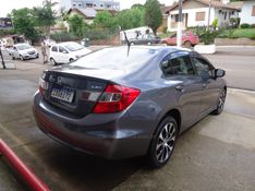 HONDA CIVIC 2.0 LXR 16V 2016/2016 BOURSCHEID CARROS E MOTOS SANTA CLARA DO SUL / Carros no Vale