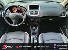 PEUGEOT 207 1.4 QUIKSILVER 8V 2010/2011 V10 VEÍCULOS CAXIAS DO SUL / Carros no Vale