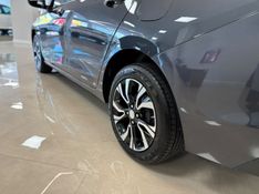 CHEVROLET ONIX 1.0PREMIER II PLUS 12V TURBO 2023/2024 LUIGGI AUTOMÓVEIS CARLOS BARBOSA / Carros no Vale