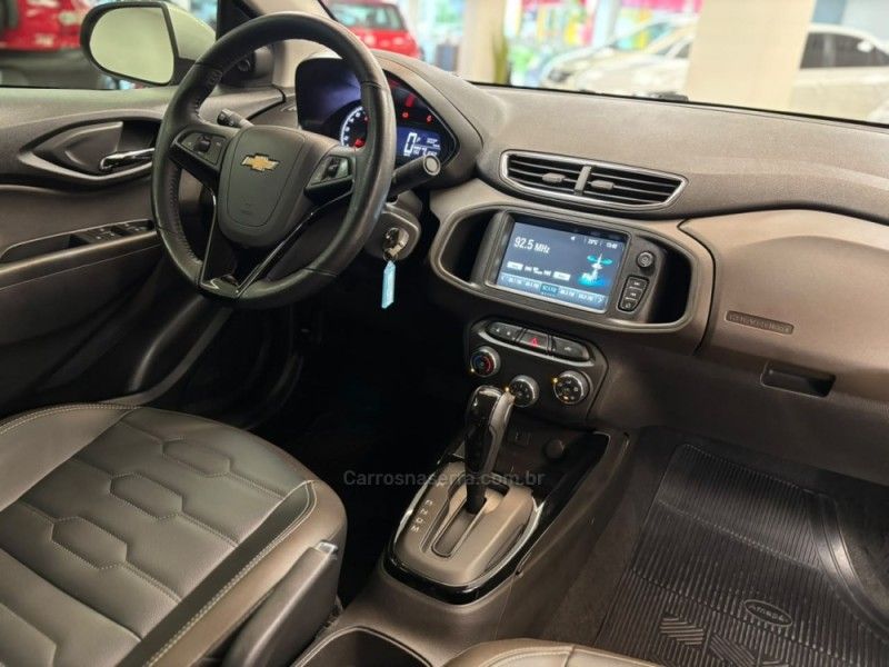 CHEVROLET PRISMA 1.4 MPFI LTZ 8V 2018/2019 LUIGGI AUTOMÓVEIS CARLOS BARBOSA / Carros no Vale CHEVROLET PRISMA 1.4 MPFI LTZ 8V 2018/2019 LUIGGI AUTOMÓVEIS CARLOS BARBOSA / Carros no Vale