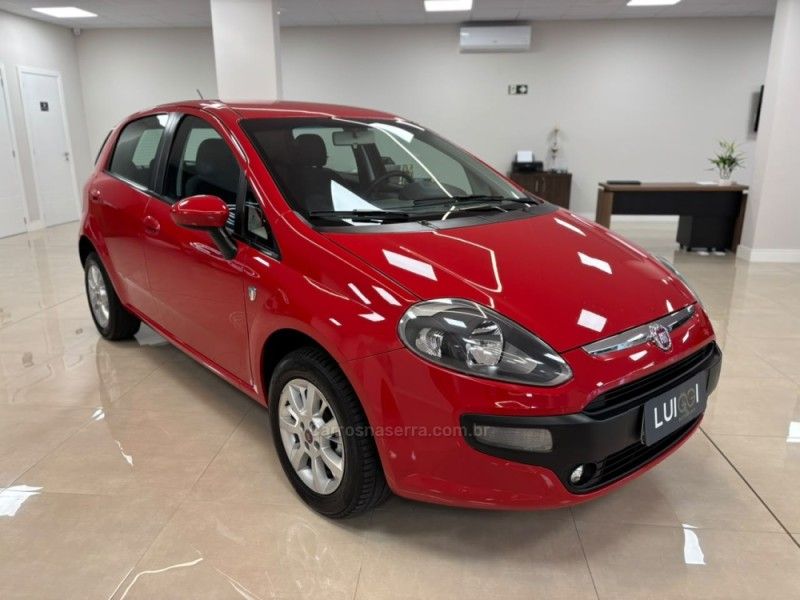 FIAT PUNTO 1.4 ATTRACTIVE ITALIA 8V 2015/2016 LUIGGI AUTOMÓVEIS CARLOS BARBOSA / Carros no Vale FIAT PUNTO 1.4 ATTRACTIVE ITALIA 8V 2015/2016 LUIGGI AUTOMÓVEIS CARLOS BARBOSA / Carros no Vale