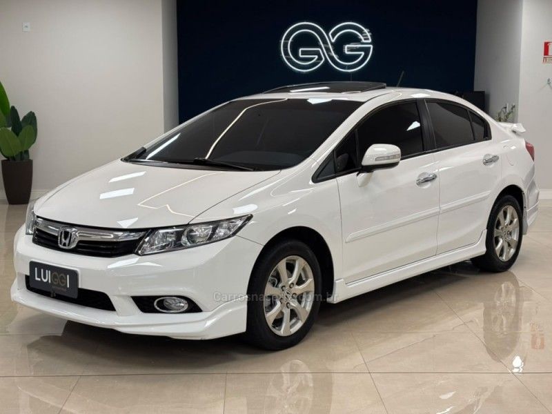 HONDA CIVIC 2.0 EXR 16V 2013/2014 LUIGGI AUTOMÓVEIS CARLOS BARBOSA / Carros no Vale HONDA CIVIC 2.0 EXR 16V 2013/2014 LUIGGI AUTOMÓVEIS CARLOS BARBOSA / Carros no Vale