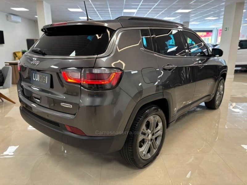 JEEP COMPASS 1.3 LONGITUDE T270 16V TURBO 4X2 2023/2023 LUIGGI AUTOMÓVEIS CARLOS BARBOSA / Carros no Vale JEEP COMPASS 1.3 LONGITUDE T270 16V TURBO 4X2 2023/2023 LUIGGI AUTOMÓVEIS CARLOS BARBOSA / Carros no Vale