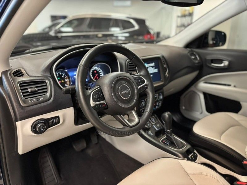 JEEP COMPASS 2.0 16V LONGITUDE 4X4 2021/2021 LUIGGI AUTOMÓVEIS CARLOS BARBOSA / Carros no Vale