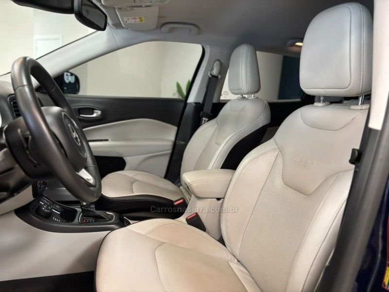 JEEP COMPASS 2.0 16V LONGITUDE 4X4 2021/2021 LUIGGI AUTOMÓVEIS CARLOS BARBOSA / Carros no Vale