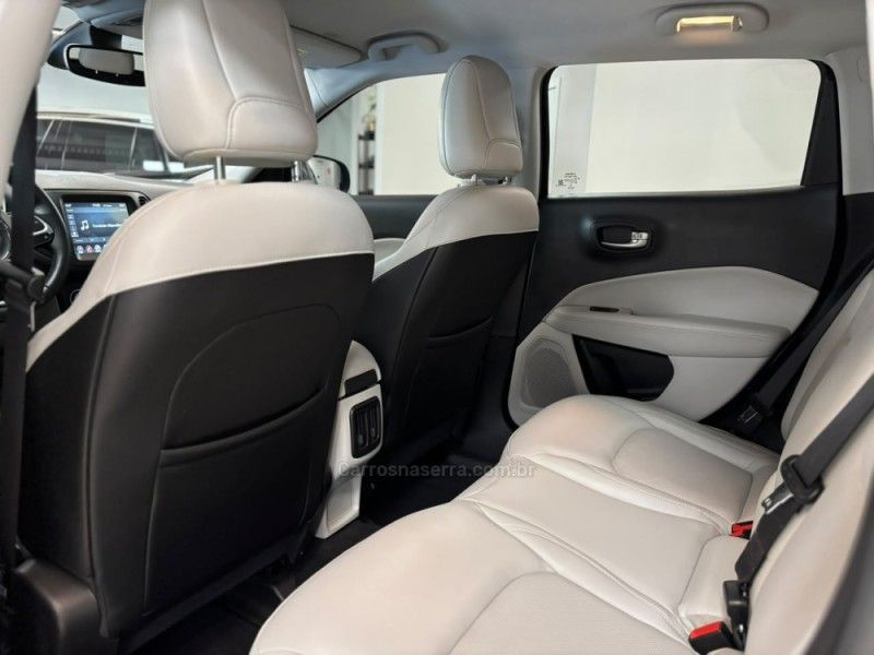 JEEP COMPASS 2.0 16V LONGITUDE 4X4 2021/2021 LUIGGI AUTOMÓVEIS CARLOS BARBOSA / Carros no Vale
