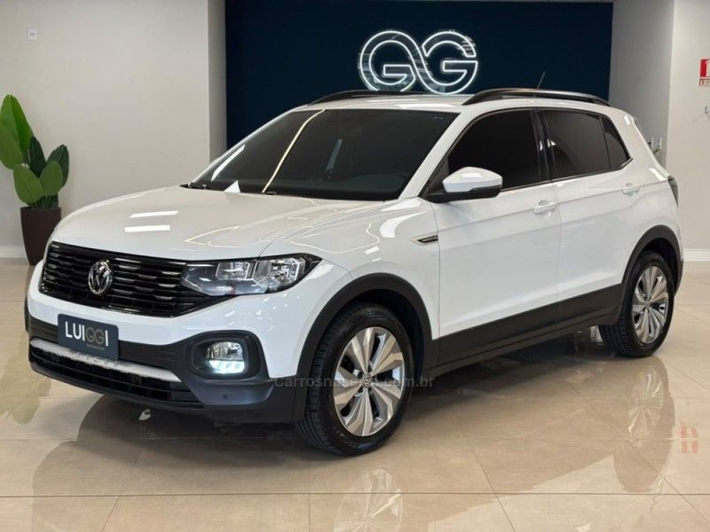 VOLKSWAGEN T-CROSS 1.0 COMFORTLINE TSI 2020/2020 LUIGGI AUTOMÓVEIS CARLOS BARBOSA / Carros no Vale
