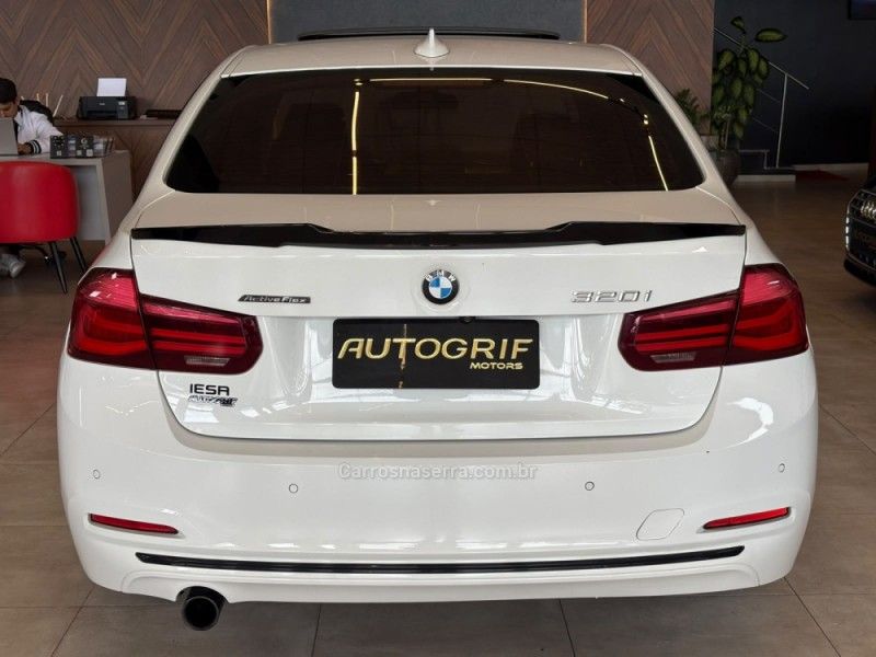 BMW 320I 2.0 16V TURBO ACTIVE 2018/2018 AUTOGRIF MOTORS CAMPO BOM / Carros no Vale