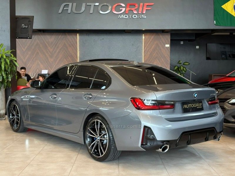 BMW 320I 2.0 M SPORT 16V TURBO ACTIVEFLEX 2024/2024 AUTOGRIF MOTORS CAMPO BOM / Carros no Vale