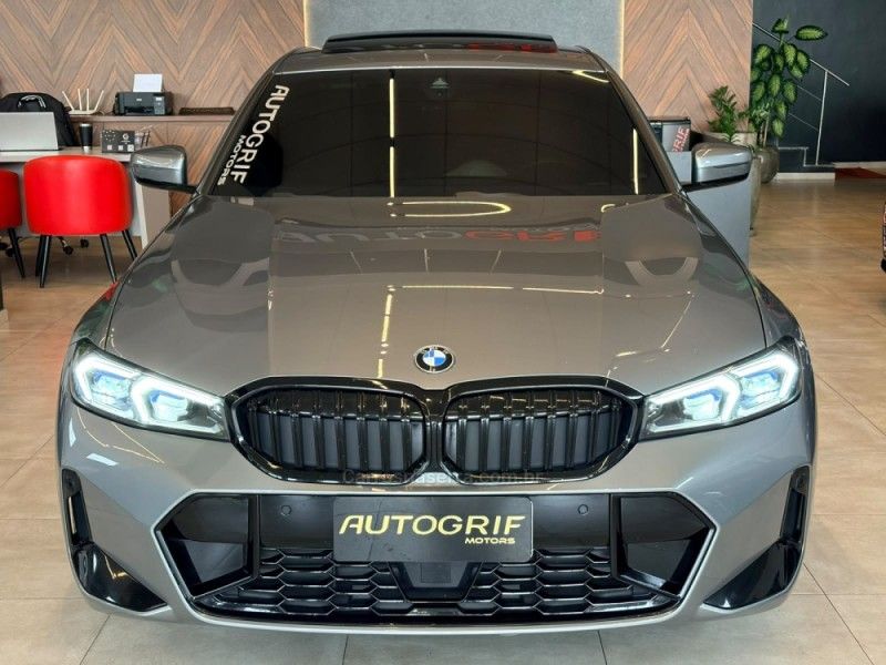 BMW 320I 2.0 M SPORT 16V TURBO ACTIVEFLEX 2024/2024 AUTOGRIF MOTORS CAMPO BOM / Carros no Vale