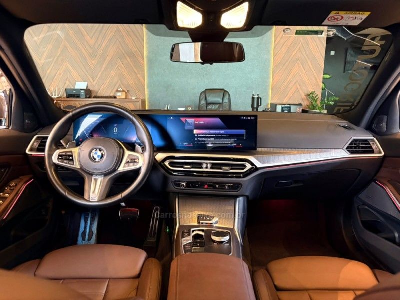 BMW 320I 2.0 M SPORT 16V TURBO ACTIVEFLEX 2024/2024 AUTOGRIF MOTORS CAMPO BOM / Carros no Vale