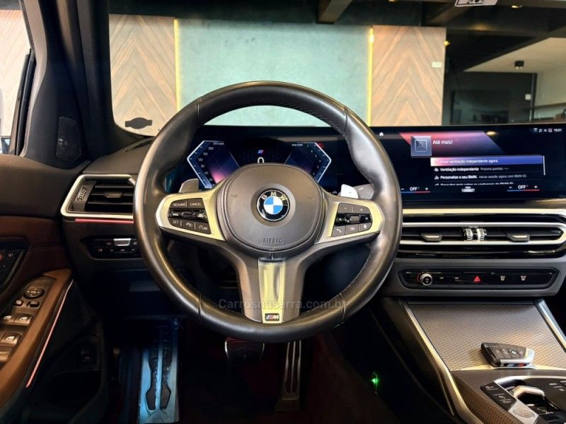 BMW 320I 2.0 M SPORT 16V TURBO ACTIVEFLEX 2024/2024 AUTOGRIF MOTORS CAMPO BOM / Carros no Vale