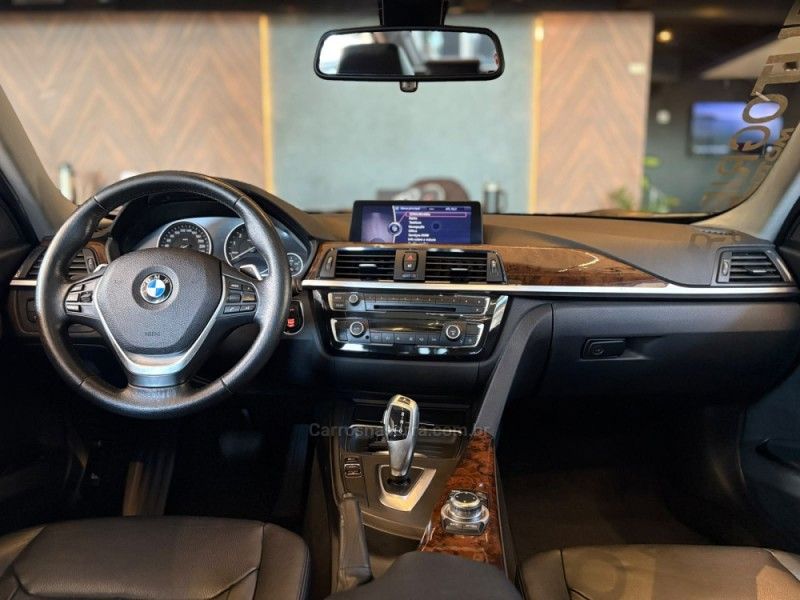 BMW 328I 2.0 LUXURY SEDAN 16V 2013/2013 AUTOGRIF MOTORS CAMPO BOM / Carros no Vale BMW 328I 2.0 LUXURY SEDAN 16V 2013/2013 AUTOGRIF MOTORS CAMPO BOM / Carros no Vale