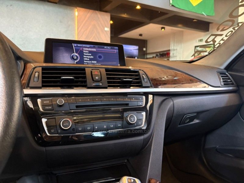 BMW 328I 2.0 LUXURY SEDAN 16V 2013/2013 AUTOGRIF MOTORS CAMPO BOM / Carros no Vale BMW 328I 2.0 LUXURY SEDAN 16V 2013/2013 AUTOGRIF MOTORS CAMPO BOM / Carros no Vale