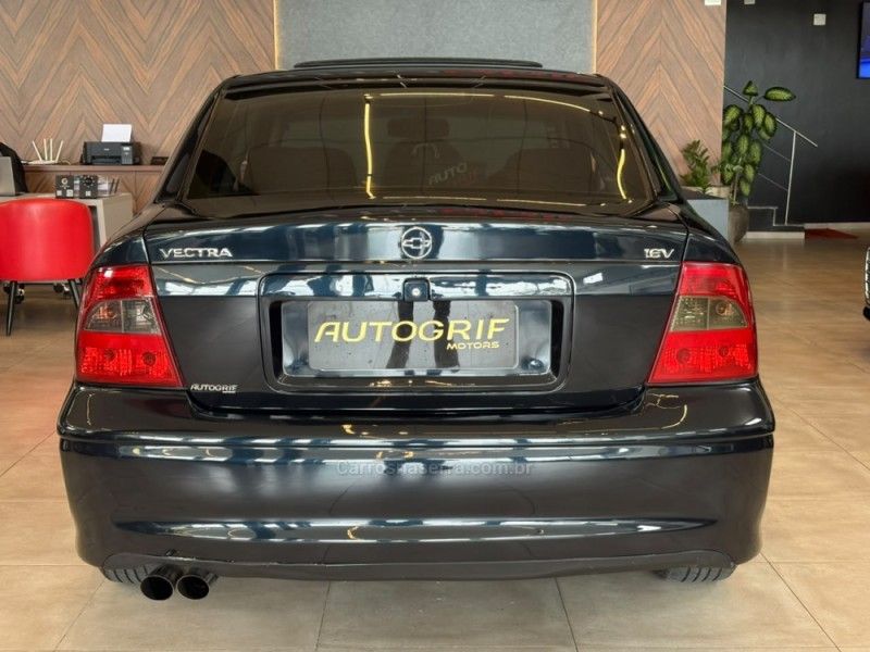 CHEVROLET VECTRA 2.2 MPFI CHALLENGE 16V 2002/2002 AUTOGRIF MOTORS CAMPO BOM / Carros no Vale CHEVROLET VECTRA 2.2 MPFI CHALLENGE 16V 2002/2002 AUTOGRIF MOTORS CAMPO BOM / Carros no Vale