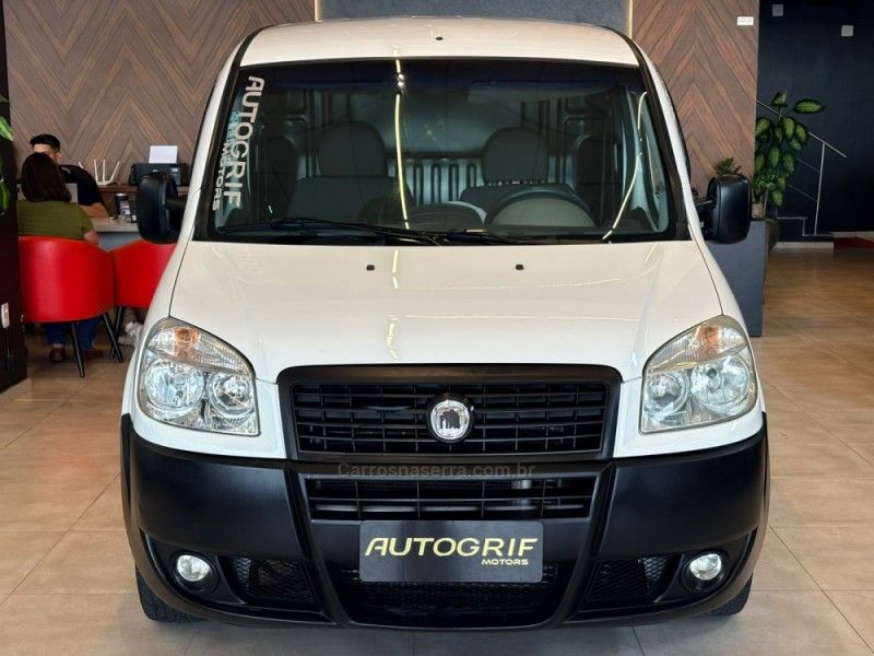 FIAT DOBLÓ 1.8 MPI CARGO 16V 2013/2013 AUTOGRIF MOTORS CAMPO BOM / Carros no Vale