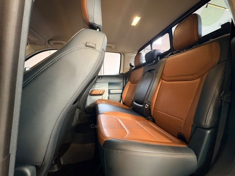 FORD MAVERICK 2.0 LARIAT FX4 ECOBOOST 2022/2022 AUTOGRIF MOTORS CAMPO BOM / Carros no Vale FORD MAVERICK 2.0 LARIAT FX4 ECOBOOST 2022/2022 AUTOGRIF MOTORS CAMPO BOM / Carros no Vale