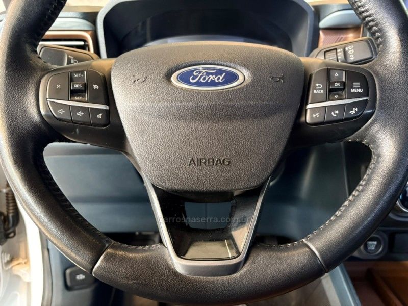 FORD MAVERICK 2.0 LARIAT FX4 ECOBOOST 2022/2022 AUTOGRIF MOTORS CAMPO BOM / Carros no Vale FORD MAVERICK 2.0 LARIAT FX4 ECOBOOST 2022/2022 AUTOGRIF MOTORS CAMPO BOM / Carros no Vale