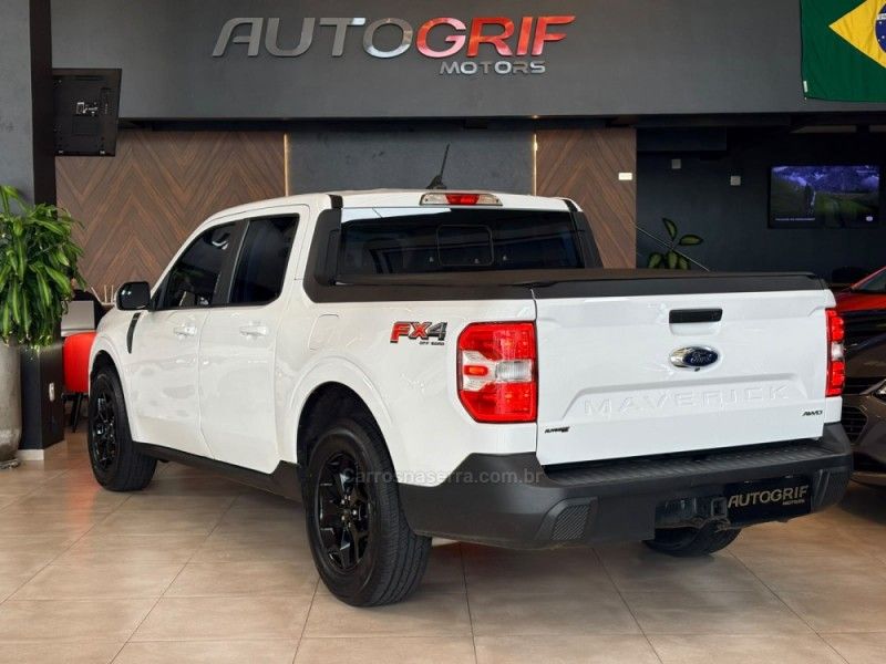 FORD MAVERICK 2.0 LARIAT FX4 ECOBOOST 2022/2022 AUTOGRIF MOTORS CAMPO BOM / Carros no Vale FORD MAVERICK 2.0 LARIAT FX4 ECOBOOST 2022/2022 AUTOGRIF MOTORS CAMPO BOM / Carros no Vale