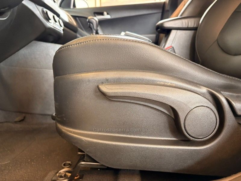 HYUNDAI CRETA 1.6 16V ATTITUDE 2018/2019 AUTOGRIF MOTORS CAMPO BOM / Carros no Vale