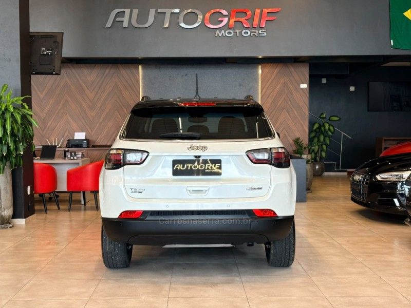 JEEP COMPASS 1.3 LONGITUDE T270 16V TURBO 2022/2022 AUTOGRIF MOTORS CAMPO BOM / Carros no Vale JEEP COMPASS 1.3 LONGITUDE T270 16V TURBO 2022/2022 AUTOGRIF MOTORS CAMPO BOM / Carros no Vale