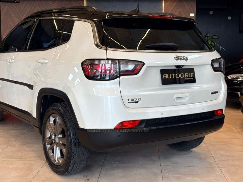 JEEP COMPASS 1.3 LONGITUDE T270 16V TURBO 2022/2022 AUTOGRIF MOTORS CAMPO BOM / Carros no Vale JEEP COMPASS 1.3 LONGITUDE T270 16V TURBO 2022/2022 AUTOGRIF MOTORS CAMPO BOM / Carros no Vale