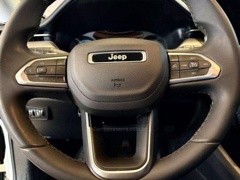 JEEP COMPASS 1.3 LONGITUDE T270 16V TURBO 2022/2022 AUTOGRIF MOTORS CAMPO BOM / Carros no Vale JEEP COMPASS 1.3 LONGITUDE T270 16V TURBO 2022/2022 AUTOGRIF MOTORS CAMPO BOM / Carros no Vale