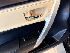 TOYOTA COROLLA 2.0 ALTIS PREMIUM 16V 2018/2018 AUTOGRIF MOTORS CAMPO BOM / Carros no Vale