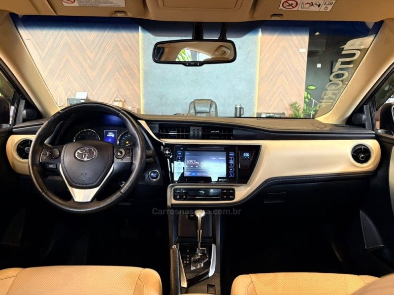 TOYOTA COROLLA 2.0 ALTIS PREMIUM 16V 2018/2018 AUTOGRIF MOTORS CAMPO BOM / Carros no Vale TOYOTA COROLLA 2.0 ALTIS PREMIUM 16V 2018/2018 AUTOGRIF MOTORS CAMPO BOM / Carros no Vale