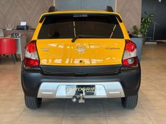 TOYOTA ETIOS CROSS 1.5 16V 2015/2015 AUTOGRIF MOTORS CAMPO BOM / Carros no Vale