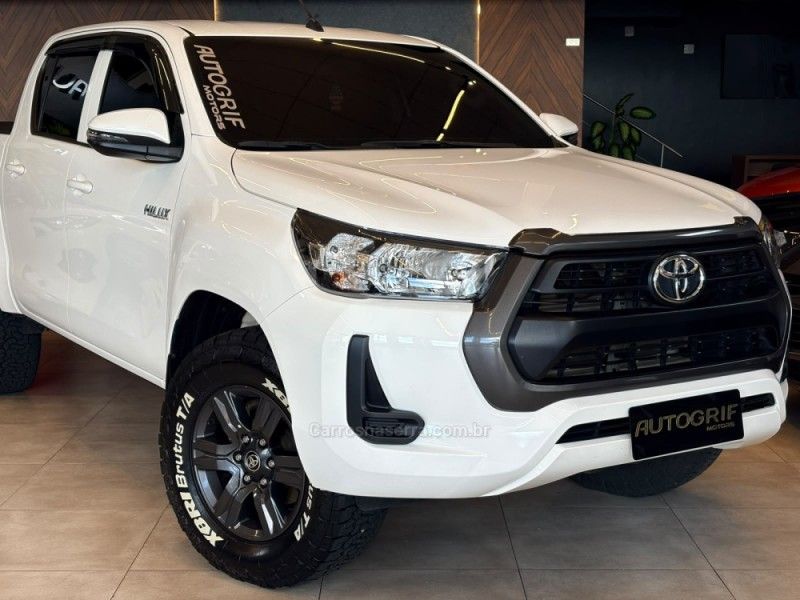 TOYOTA HILUX 2.8 STD 4X4 CD 16V 2023/2023 AUTOGRIF MOTORS CAMPO BOM / Carros no Vale