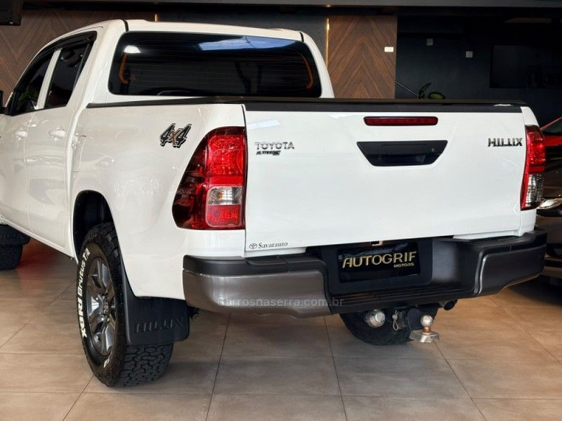 TOYOTA HILUX 2.8 STD 4X4 CD 16V 2023/2023 AUTOGRIF MOTORS CAMPO BOM / Carros no Vale