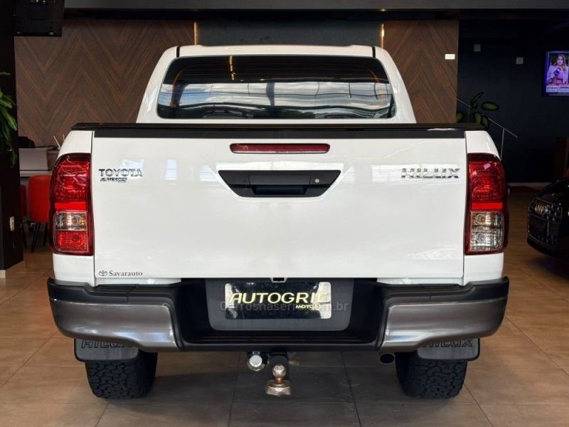 TOYOTA HILUX 2.8 STD 4X4 CD 16V 2023/2023 AUTOGRIF MOTORS CAMPO BOM / Carros no Vale