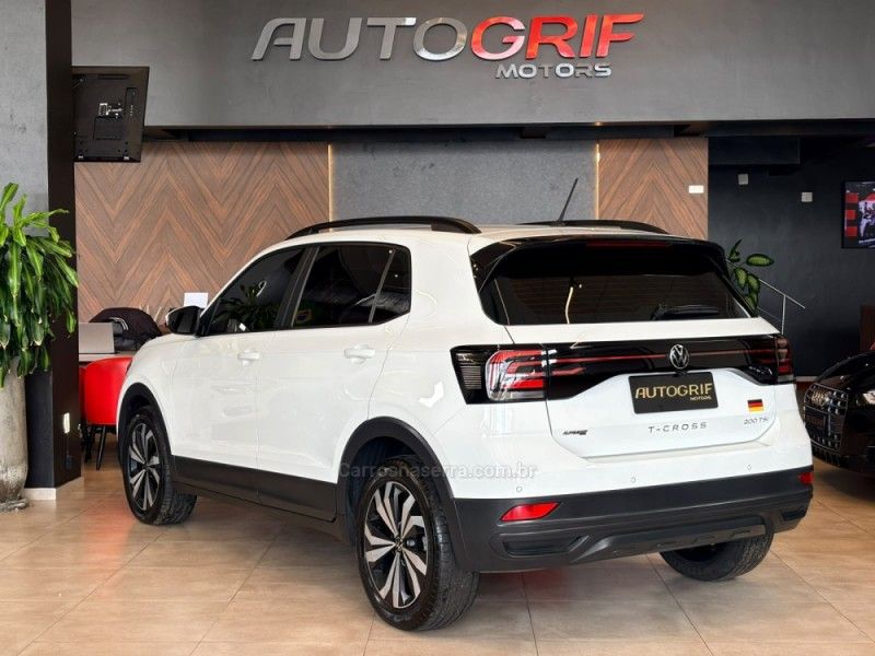 VOLKSWAGEN T-CROSS 1.0 COMFORTLINE TSI 2024/2024 AUTOGRIF MOTORS CAMPO BOM / Carros no Vale