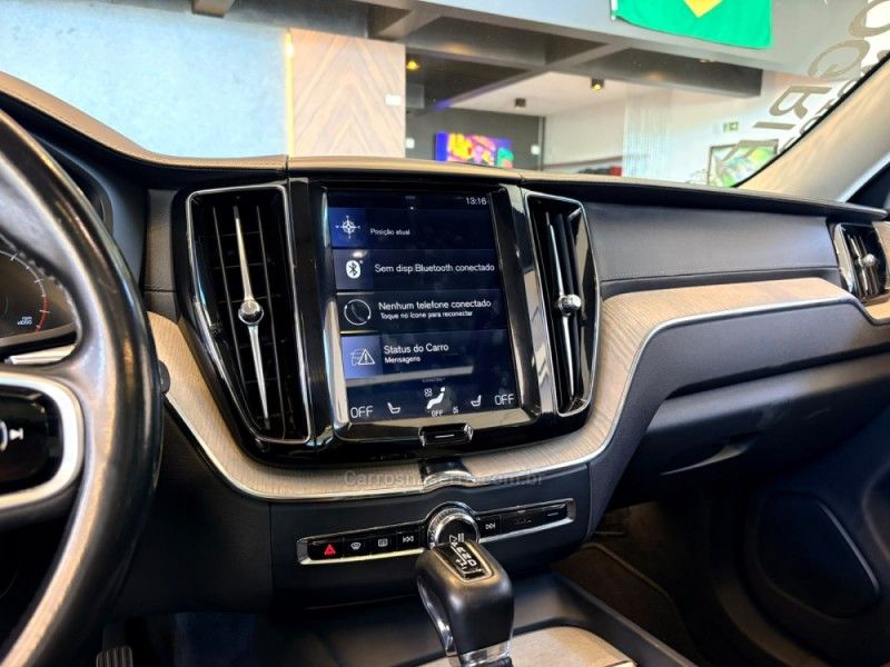 VOLVO XC60 2.0 T5 INSCRIPTION 2019/2019 AUTOGRIF MOTORS CAMPO BOM / Carros no Vale