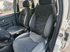 Fiat Siena EL 1.4 Mpi Fire 8V 2013/2014 RENNER AUTOMÓVEIS LAJEADO / Carros no Vale