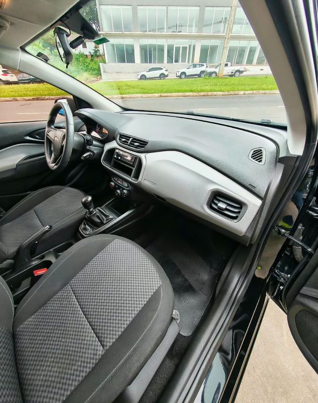 CHEVROLET PRISMA Sed Joy/ LS 1.0 8V FlexPower 2018/2019 RENNER AUTOMÓVEIS LAJEADO / Carros no Vale CHEVROLET PRISMA Sed Joy/ LS 1.0 8V FlexPower 2018/2019 RENNER AUTOMÓVEIS LAJEADO / Carros no Vale